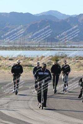 media/Jan-15-2026-Racers Edge (Thu) [[dfebeb70ab]]/1-Around the Pits-Track Walk/